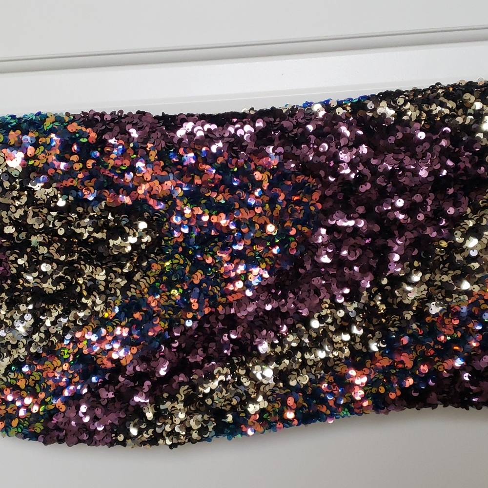 Betsy & Adam Sequin Gown, Size 6. Worn Once - image 5